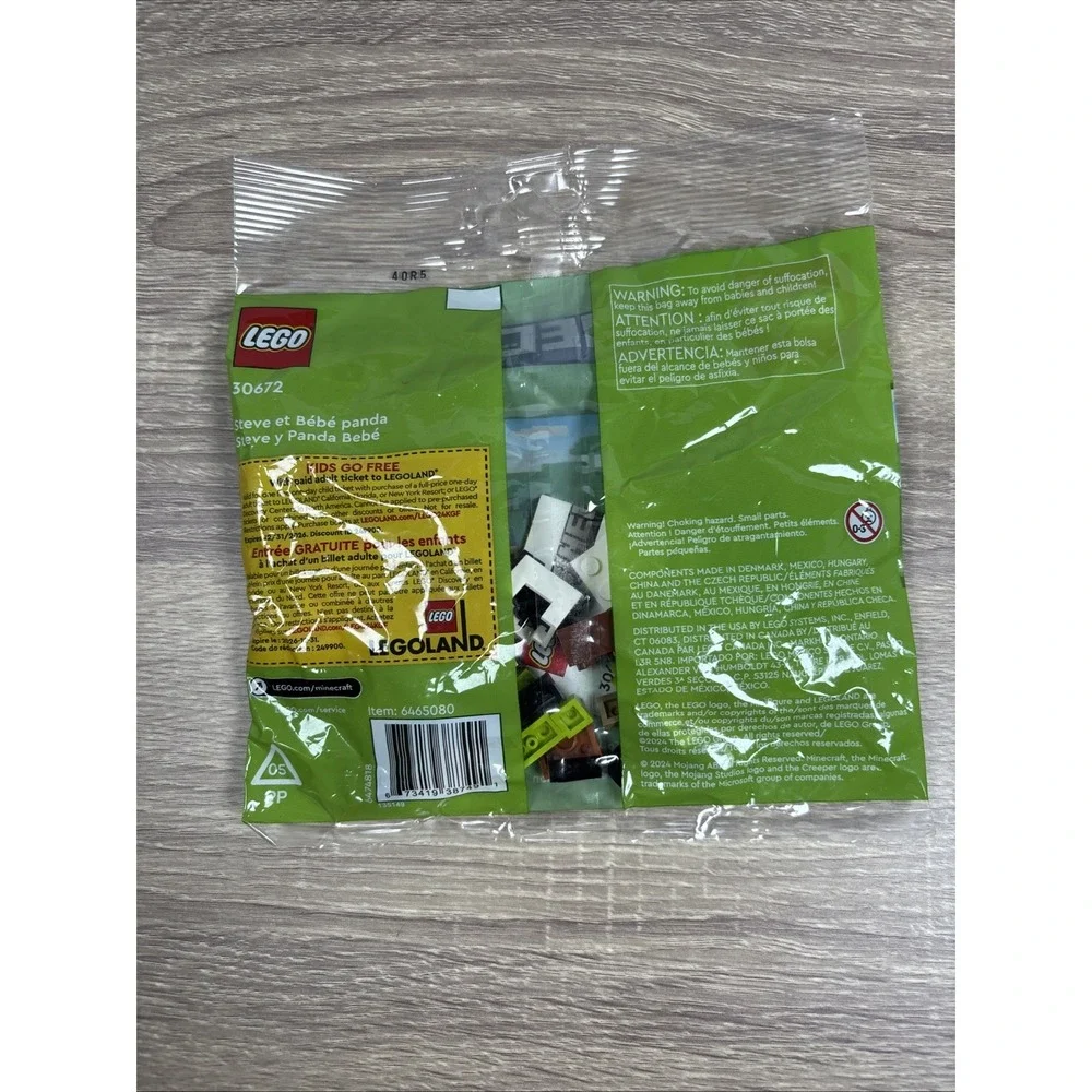 Lego Minecraft Steve and Baby Panda 35 Piece Polybag Set 30672